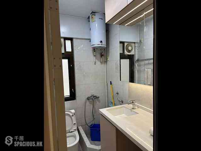 Sheung Wan - Kiu Fat Building Rear Block (Block A) 03