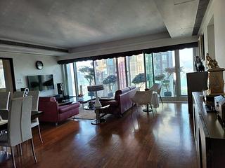 Tai Hang - The Legend Block 3 02