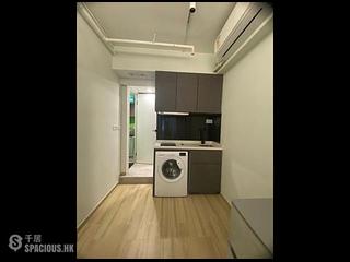 Sheung Wan - 100-102, Des Voeux Road West 04