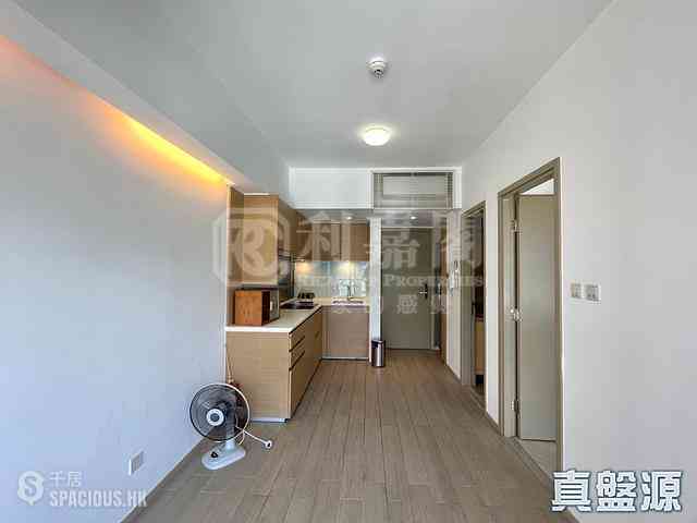 Tseung Kwan O - The Wings IIIA Block 2B 02