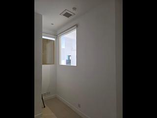 Soho - Caravan Court 02