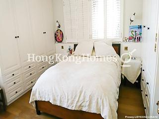 Chung Hom Kok - Villa Piubello 04