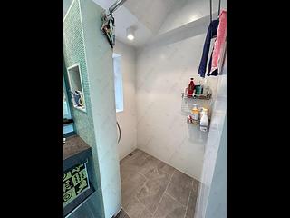 Wan Chai - The Zenith Phase 1 Block 1 08