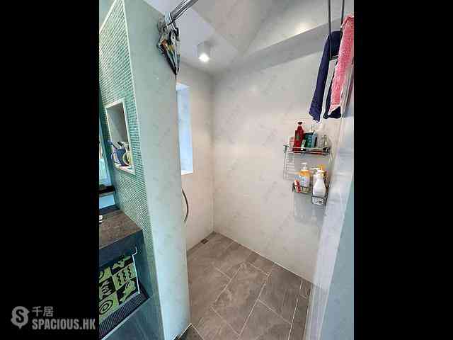 Wan Chai - The Zenith Phase 1 Block 1 08