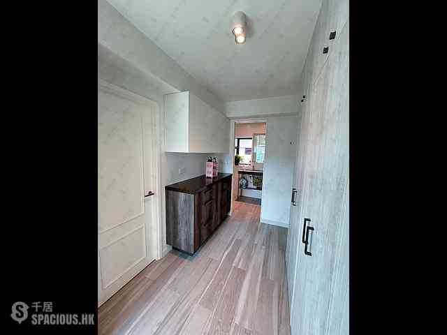 Wan Chai - The Zenith Phase 1 Block 1 09