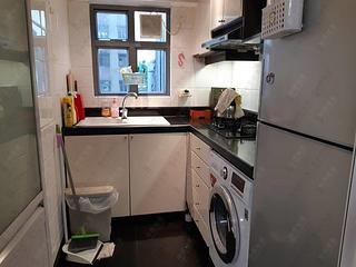 Shau Kei Wan - Newton Harbour View Block 1 05