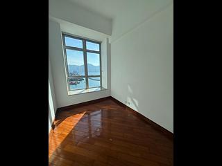 Tai Kok Tsui - One Silversea Tower 6 06