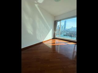Tai Kok Tsui - One Silversea Tower 6 07