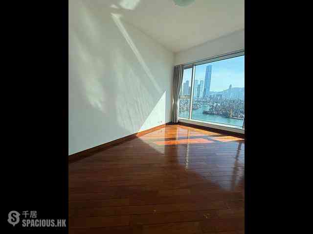 Tai Kok Tsui - One Silversea Tower 6 07