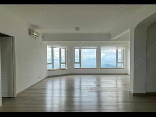 The Peak - La Hacienda Block A 02