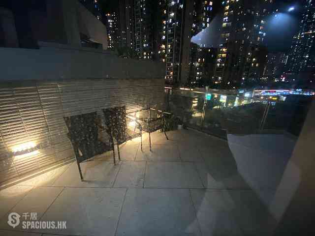 Tseung Kwan O - The Wings II Block 2A 01
