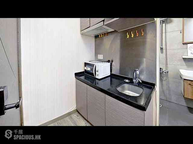 Wan Chai - Woon Yin Building 17