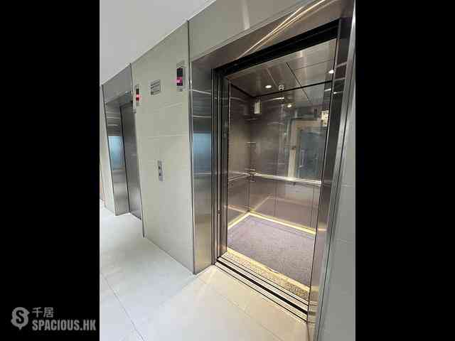 Sheung Wan - 27, Hillier Street 14