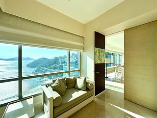 Repulse Bay - Grosvenor Place 08