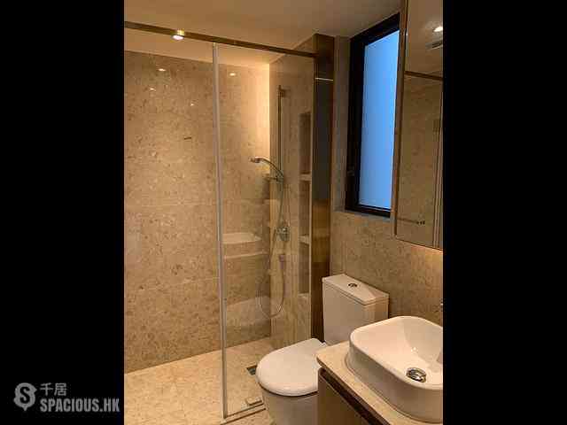 Shau Kei Wan - Island Garden 04