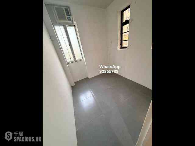 Mid Levels West - 60B, Conduit Road 12