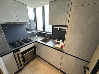 Pak Shek Kok - Ontolo Tower 8B 04
