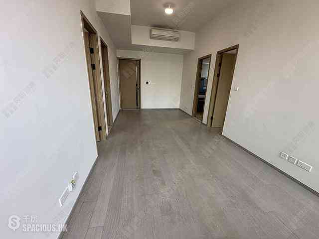 Pak Shek Kok - Ontolo Tower 8B 02