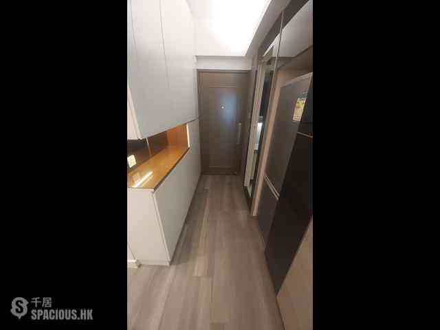 Wan Chai - Wing Tak Building 02