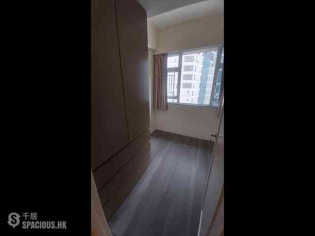 Wan Chai - Wing Tak Building 08