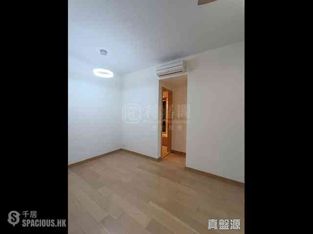 Tseung Kwan O - The Parkside Block 2A 01