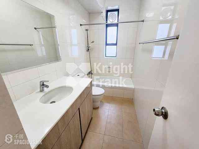 Mid Levels Central - Visalia Garden 09
