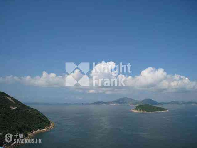 Chung Hom Kok - Coral Villas 02