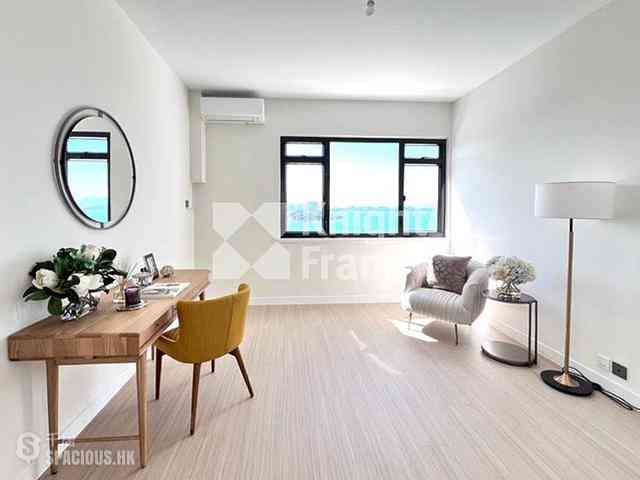 Chung Hom Kok - Coral Villas 03