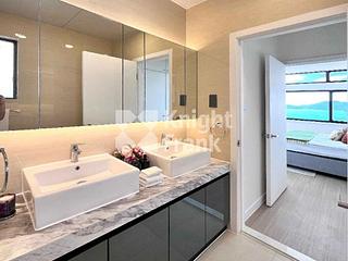 Chung Hom Kok - Coral Villas 05