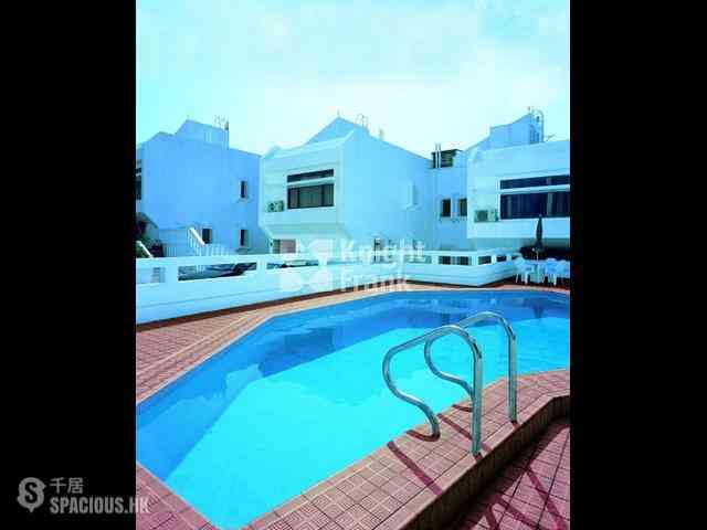 Chung Hom Kok - Coral Villas 07