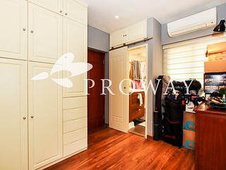 Wan Chai - Wai Cheong Building 04
