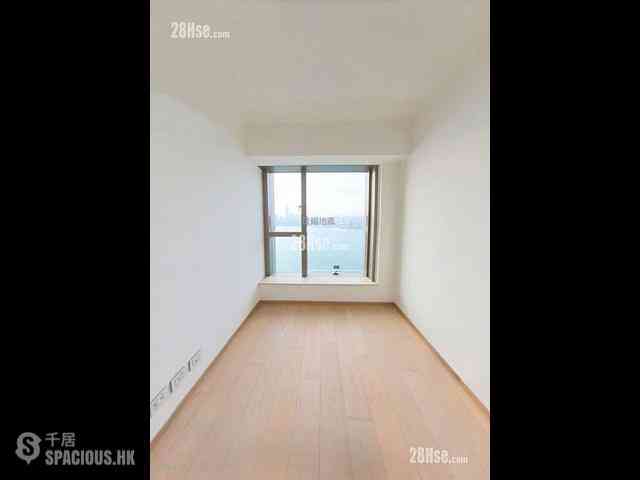 Fortress Hill - Harbour Glory Block 8 09