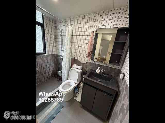 Central - 67, Hollywood Road 09