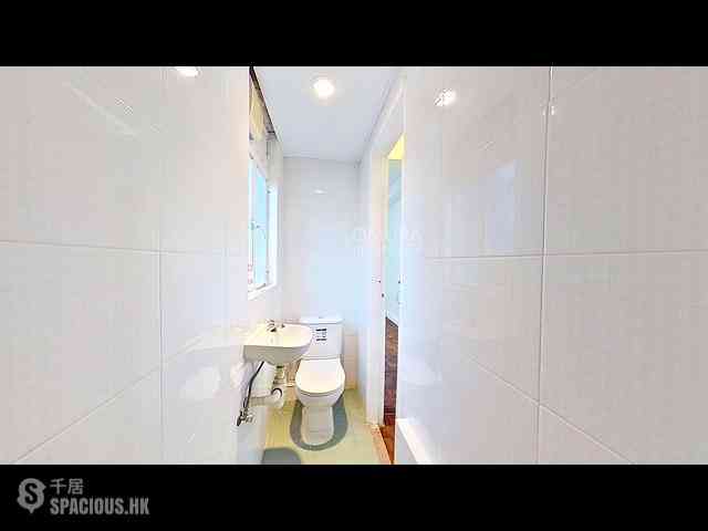 Causeway Bay - Tak Fat Building 12