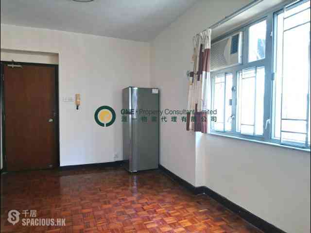Kennedy Town - Man Kwong Court 02