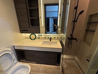 Sai Ying Pun - Bohemian House 04