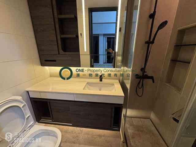 Sai Ying Pun - Bohemian House 04