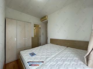 Quarry Bay - The Orchards Block 1 03