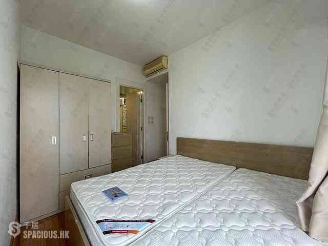 Quarry Bay - The Orchards Block 1 03