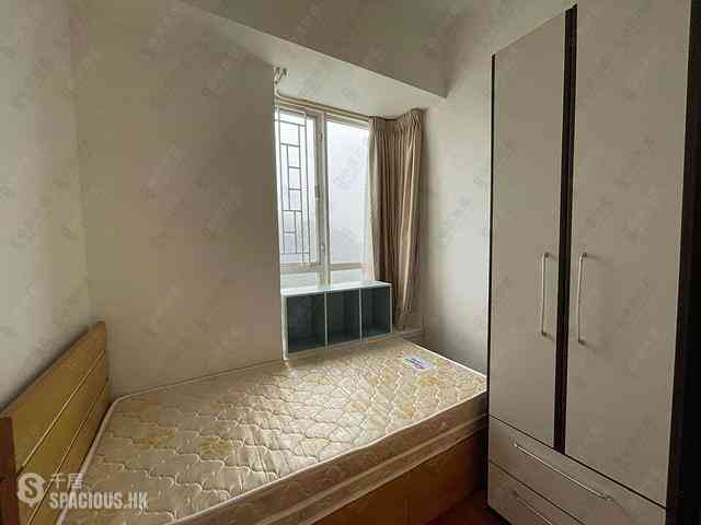 Quarry Bay - The Orchards Block 1 06