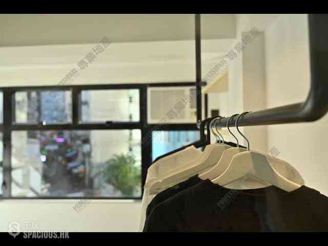 Central - 67, Hollywood Road 02