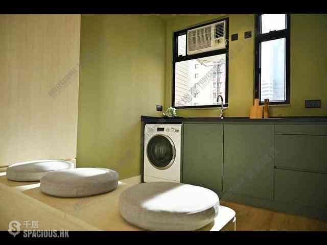Central - 67, Hollywood Road 05