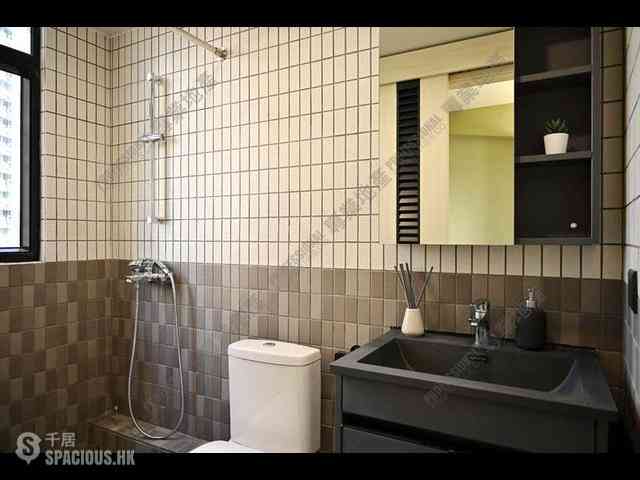Central - 67, Hollywood Road 09