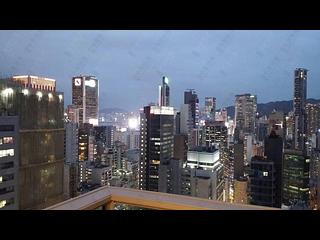 Wan Chai - The Avenue Phase 2 Block 1 02