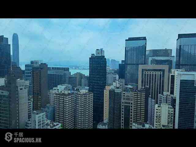 Wan Chai - The Avenue Phase 2 Block 1 05