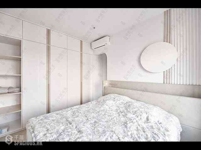 Fortress Hill - Le Sommet Block 2 01