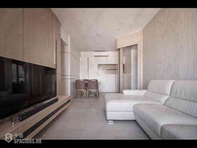 Fortress Hill - Le Sommet Block 2 05