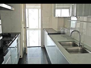 Tai Hang - The Legend Block 2 10