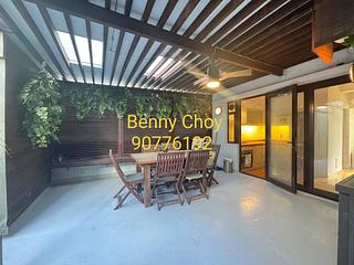 Soho - Kingearn Building 04
