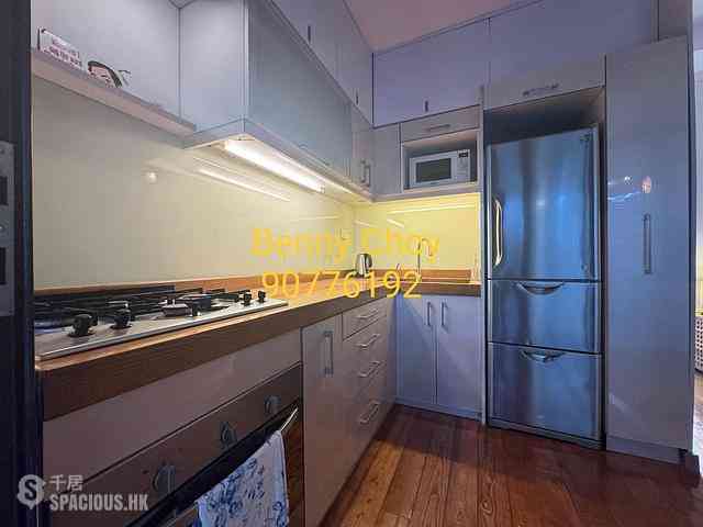 Soho - Kingearn Building 05